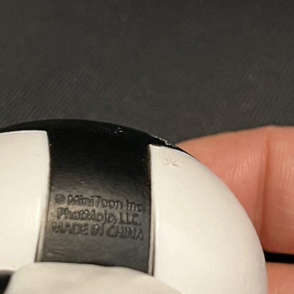 2 Roblox Piggy Figures Series 2 Frostiggy Series 1 Badgy Figures Only - Picture 11 of 16